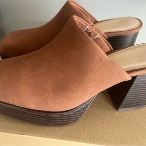 90’s inspired slip on mule.   never worn.